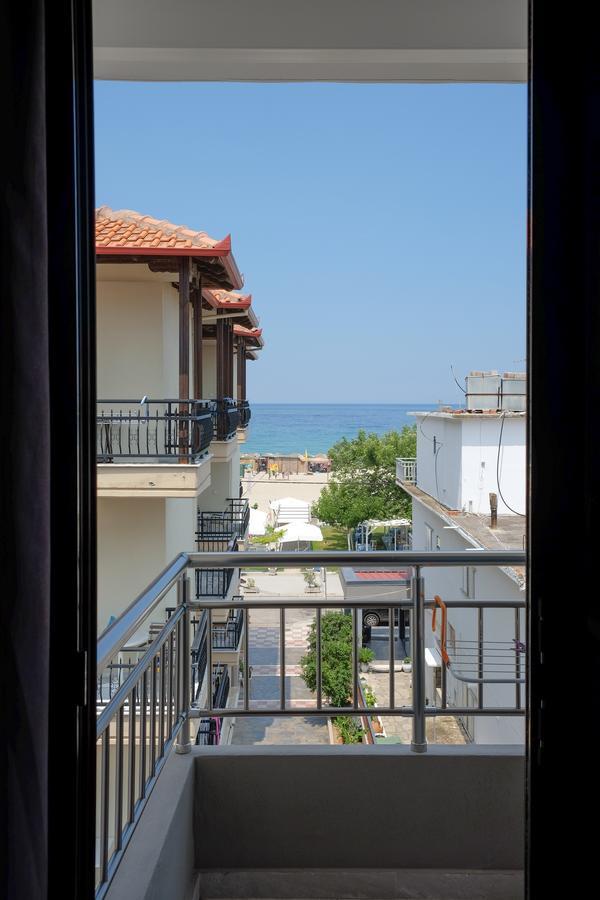 Afrodite Beach Néi Póri Kültér fotó